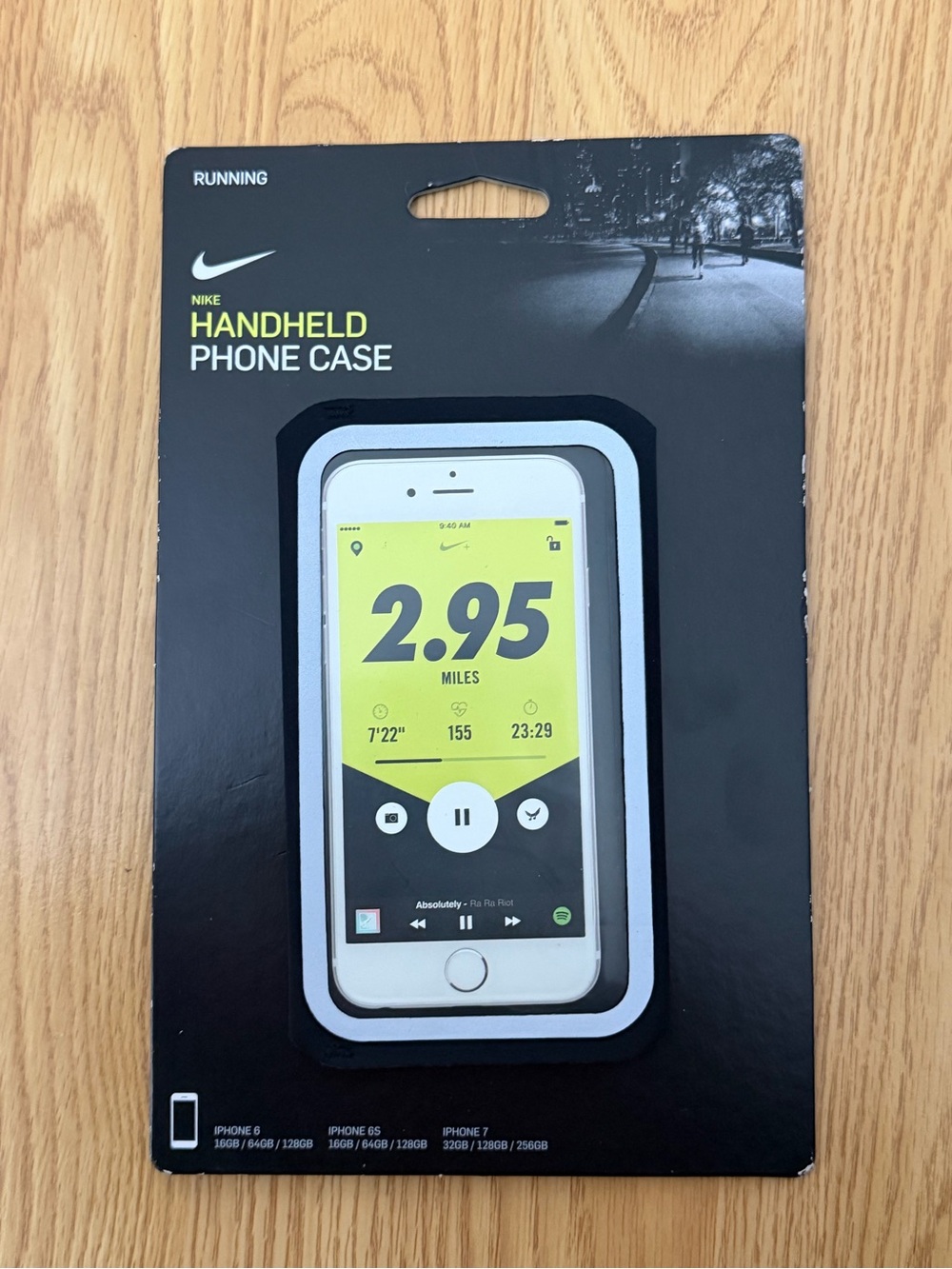 Nike iPhone Handheld Phone Case in Black and White Trim